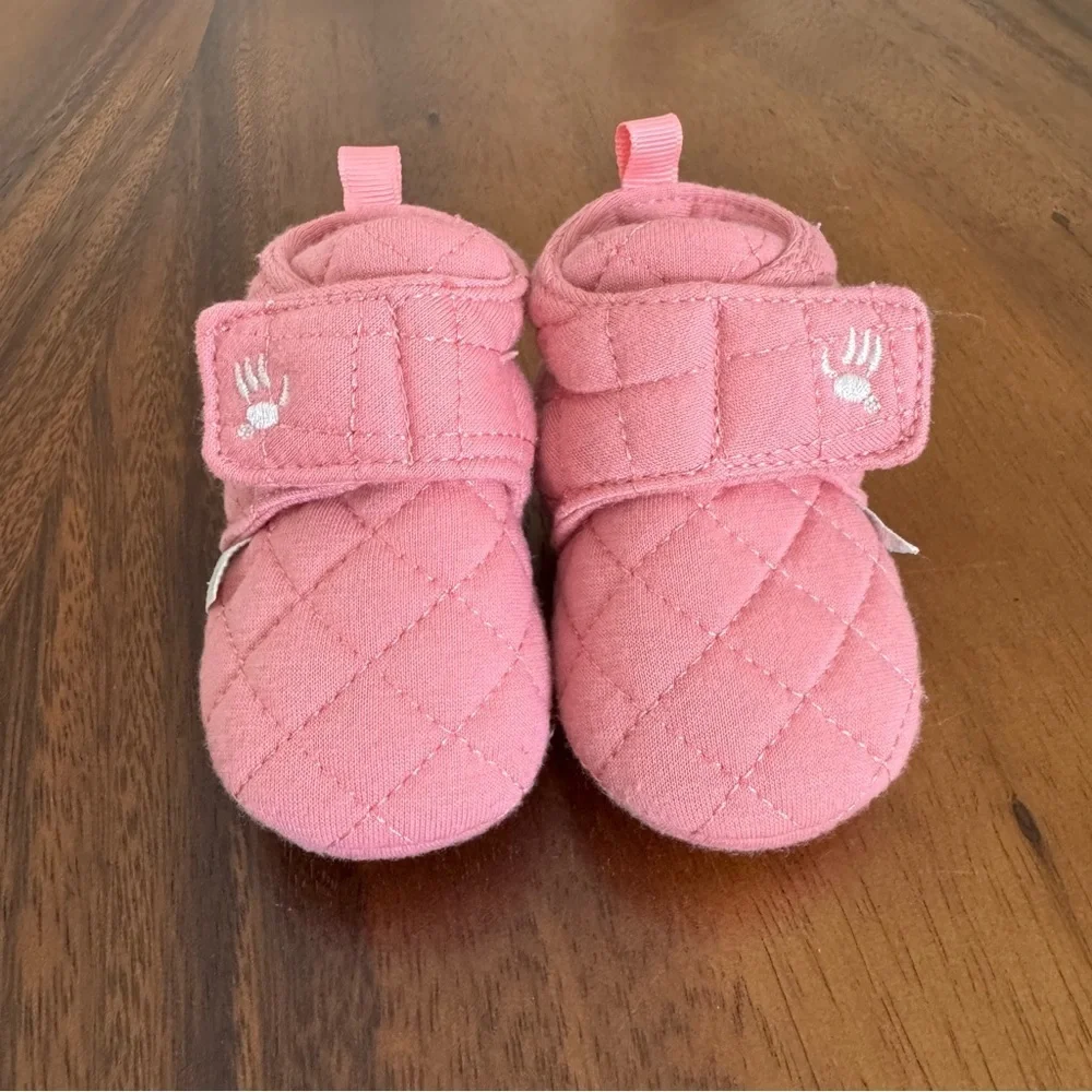 NWOT Bearpaw Pink Quilted Baby Girl Walker Boots Crib Shoes Size 2 (3-6M)